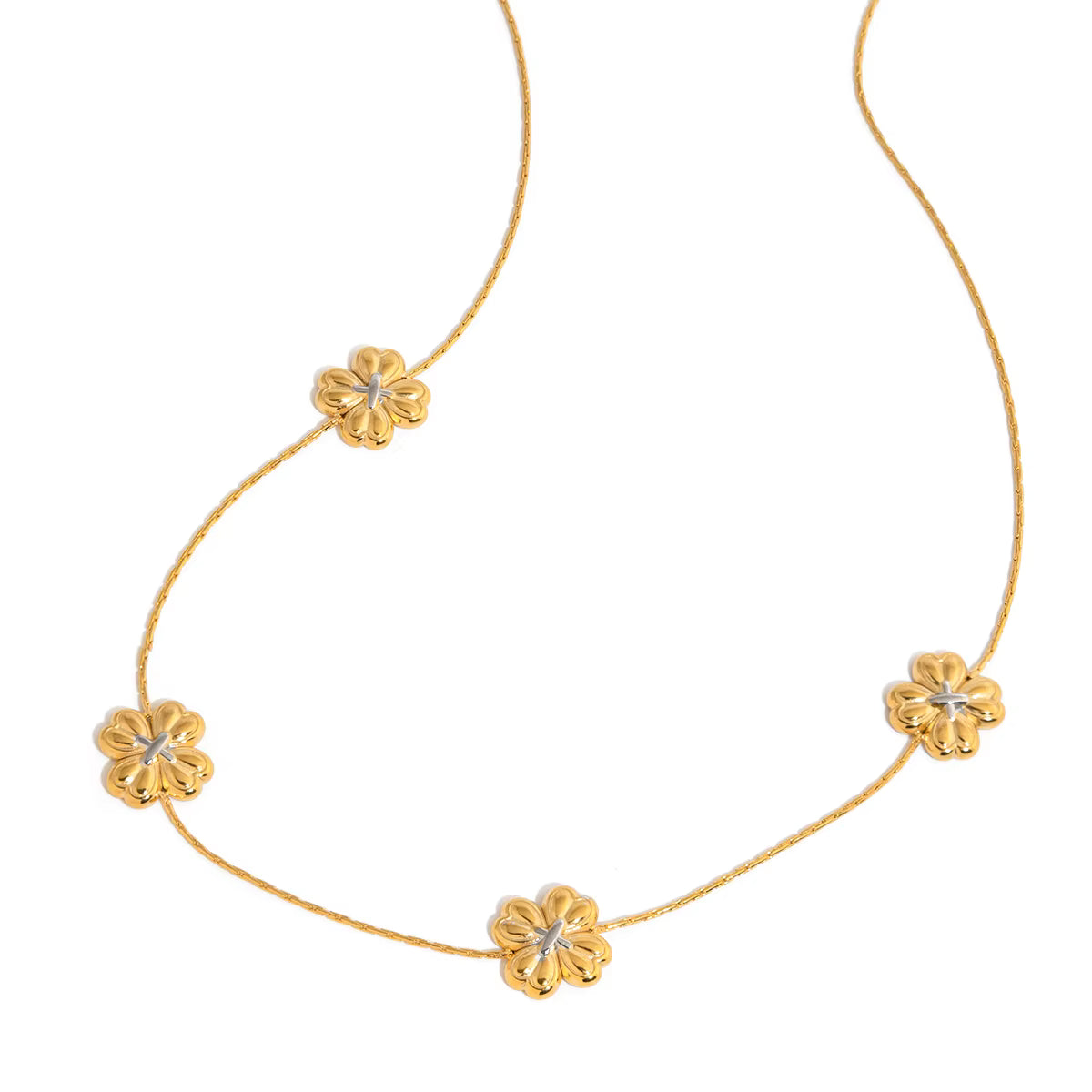Holly Lucky Clover Choker Necklace