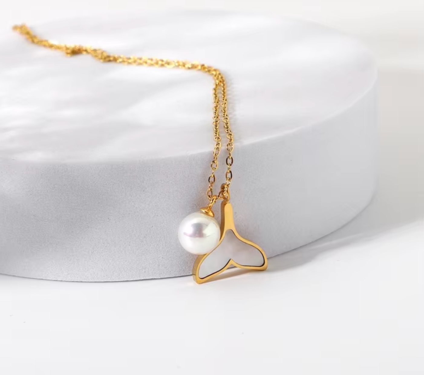 Nixie Mermaid Tail Necklace
