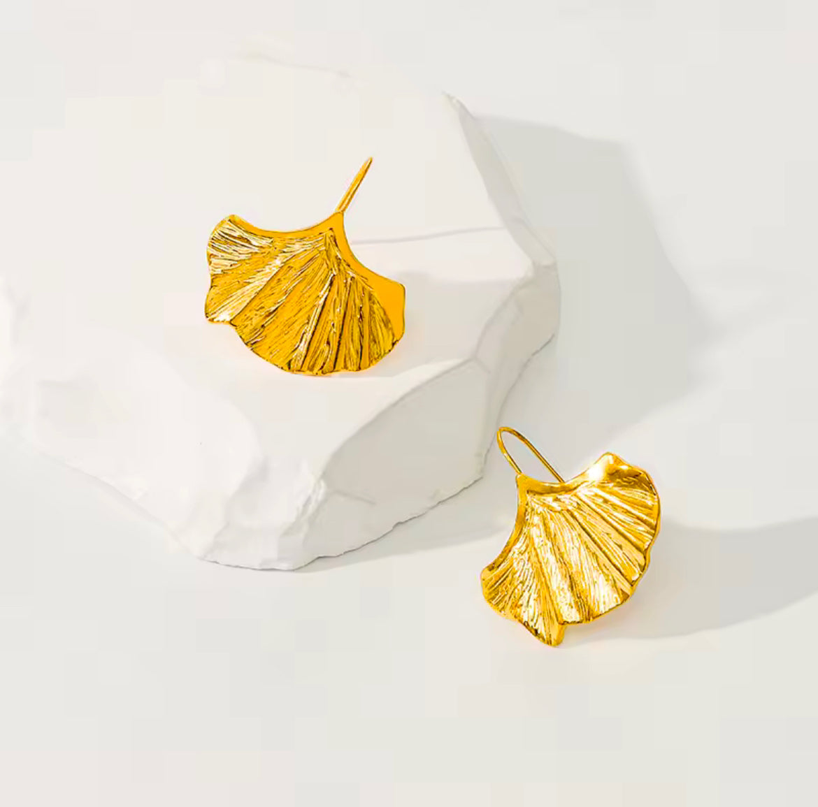 Gigi Leaf Earrings