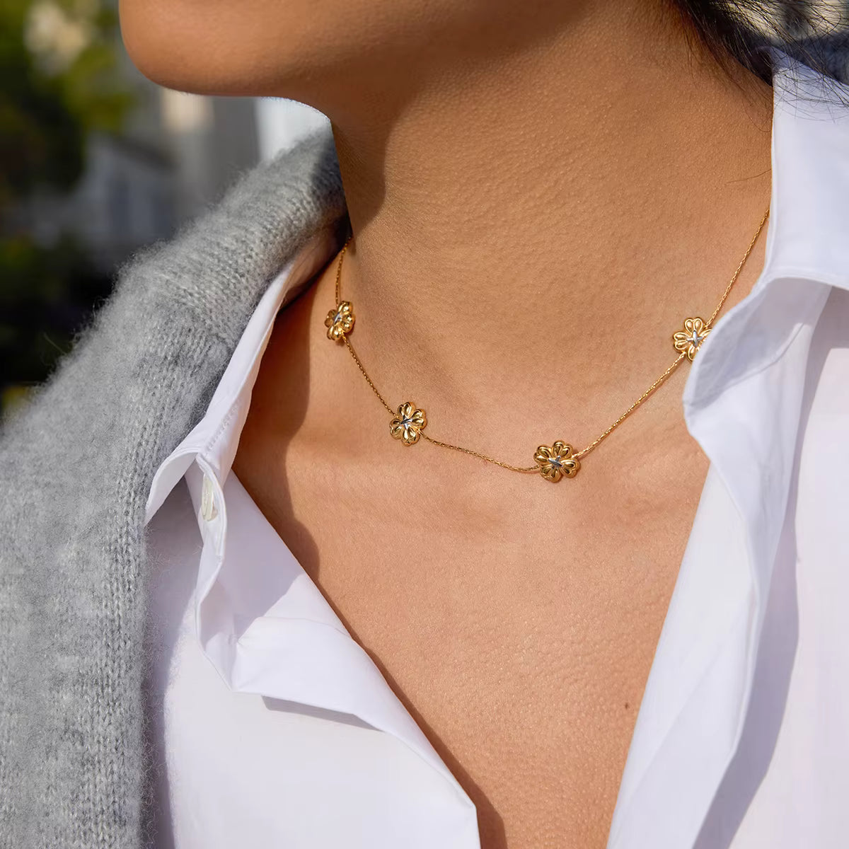 Holly Lucky Clover Choker Necklace